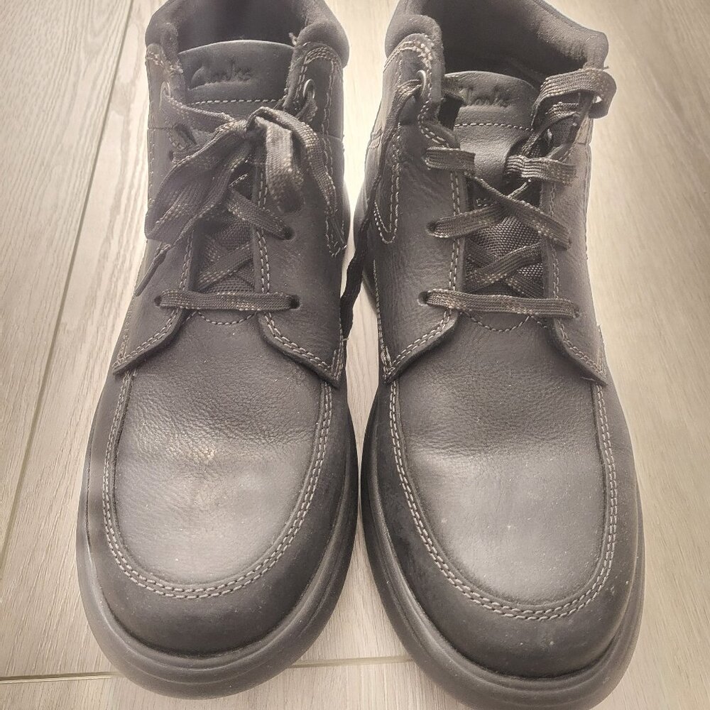 Clarks Men's Size 10 Black Leather Lace-Up Work Boots